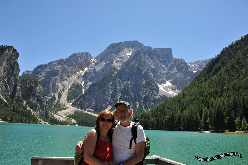 77 Lago di Braies.JPG